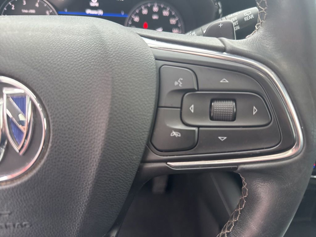 Used 2021 Buick Envision Essence w/ Sport Touring Package image 33
