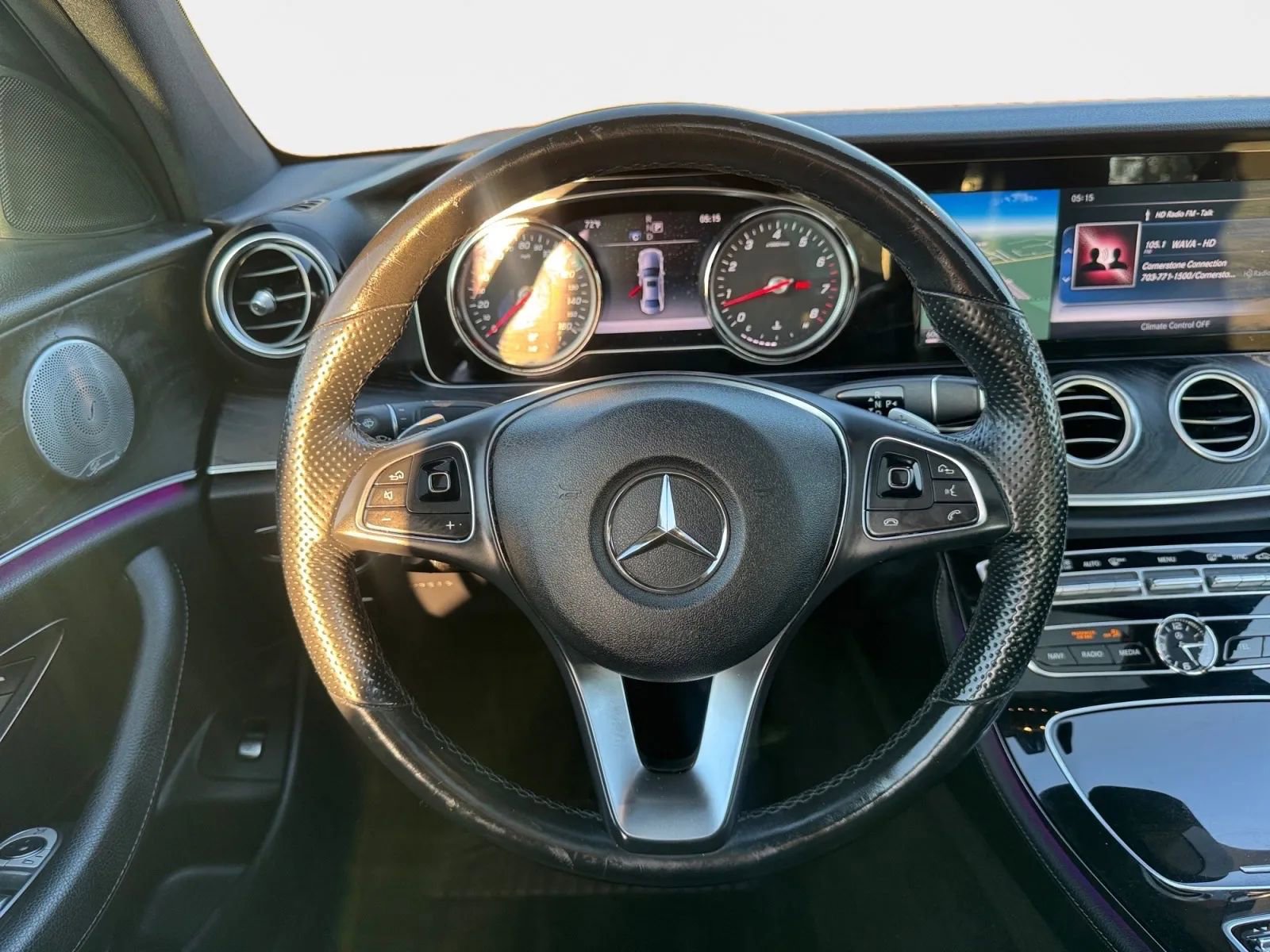 Used 2017 Mercedes-Benz E 300 4MATIC image 15