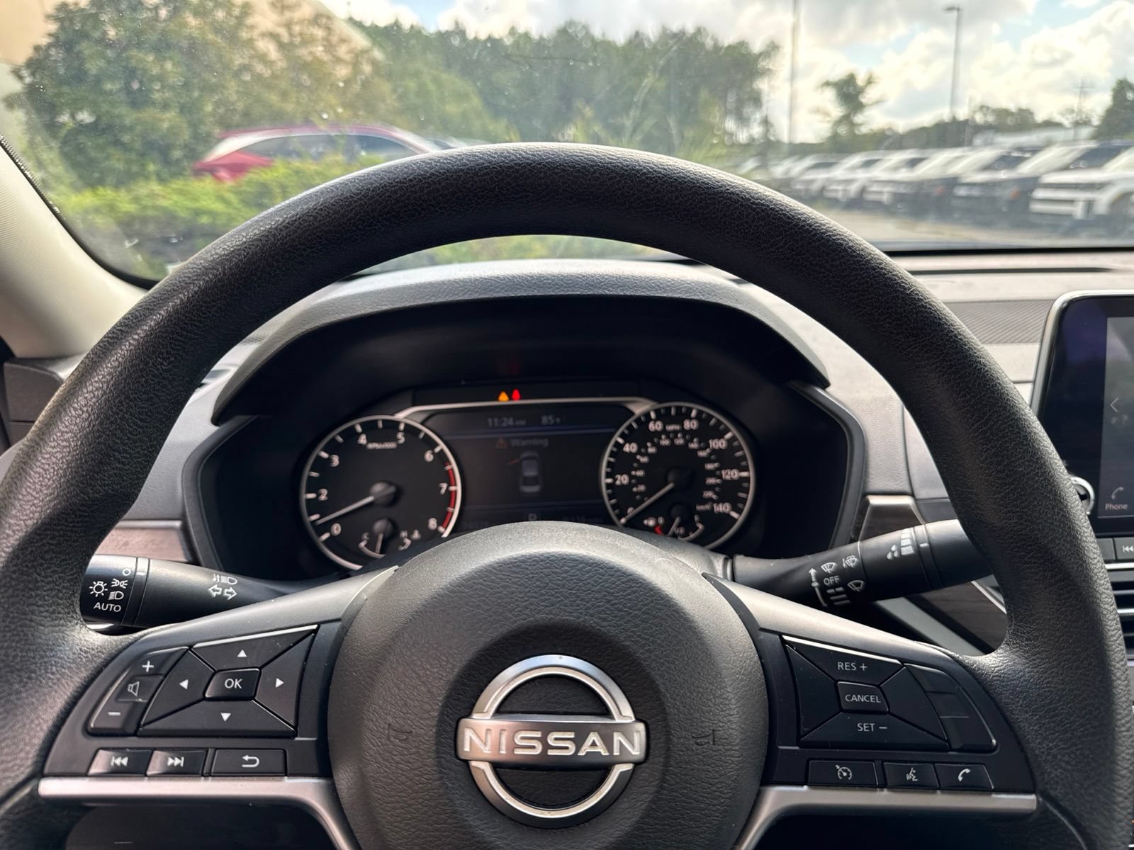 Used 2024 Nissan Altima 2.5 SV FWD image 17
