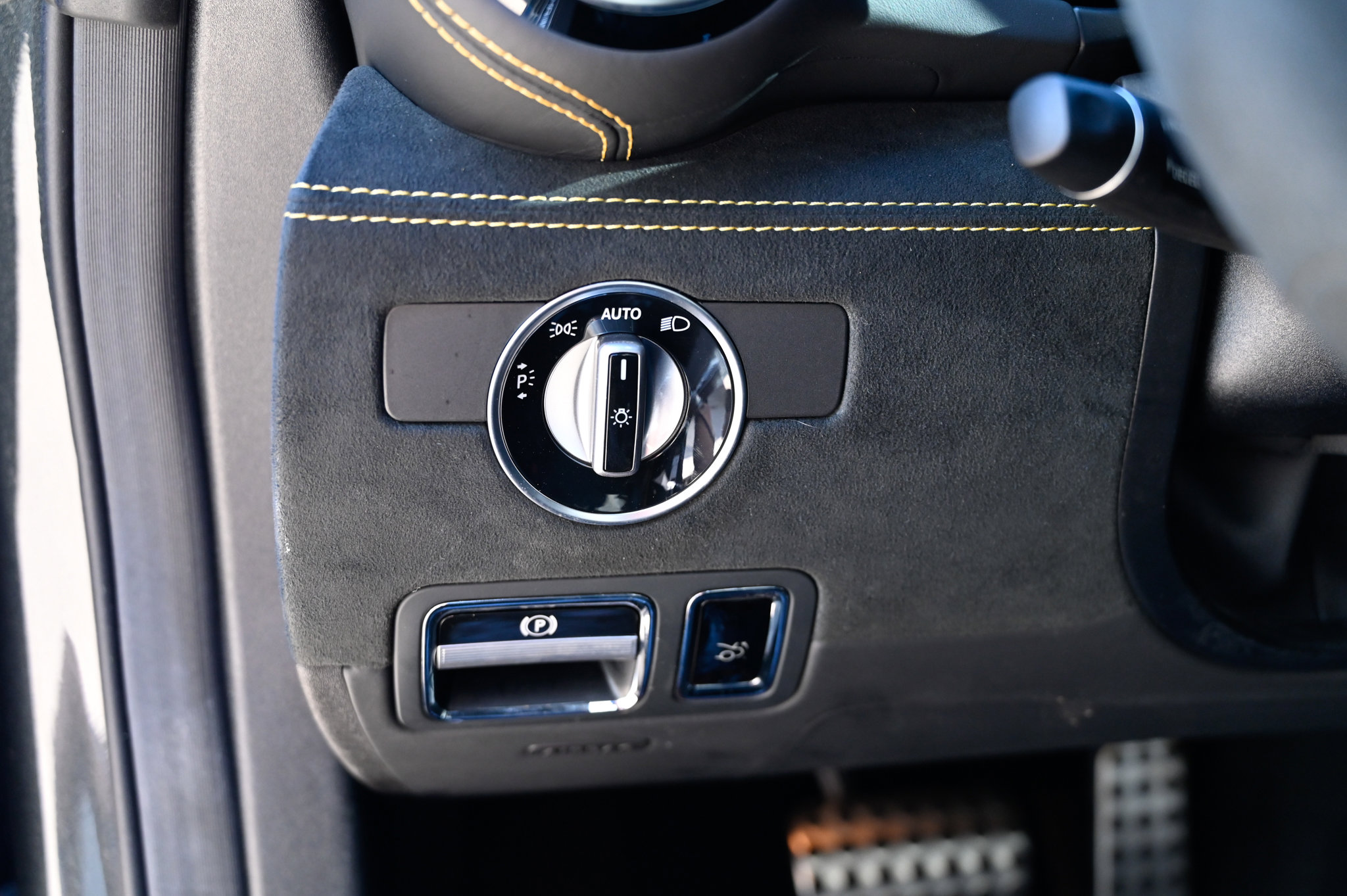 Used 2019 Mercedes-Benz AMG GT R image 23