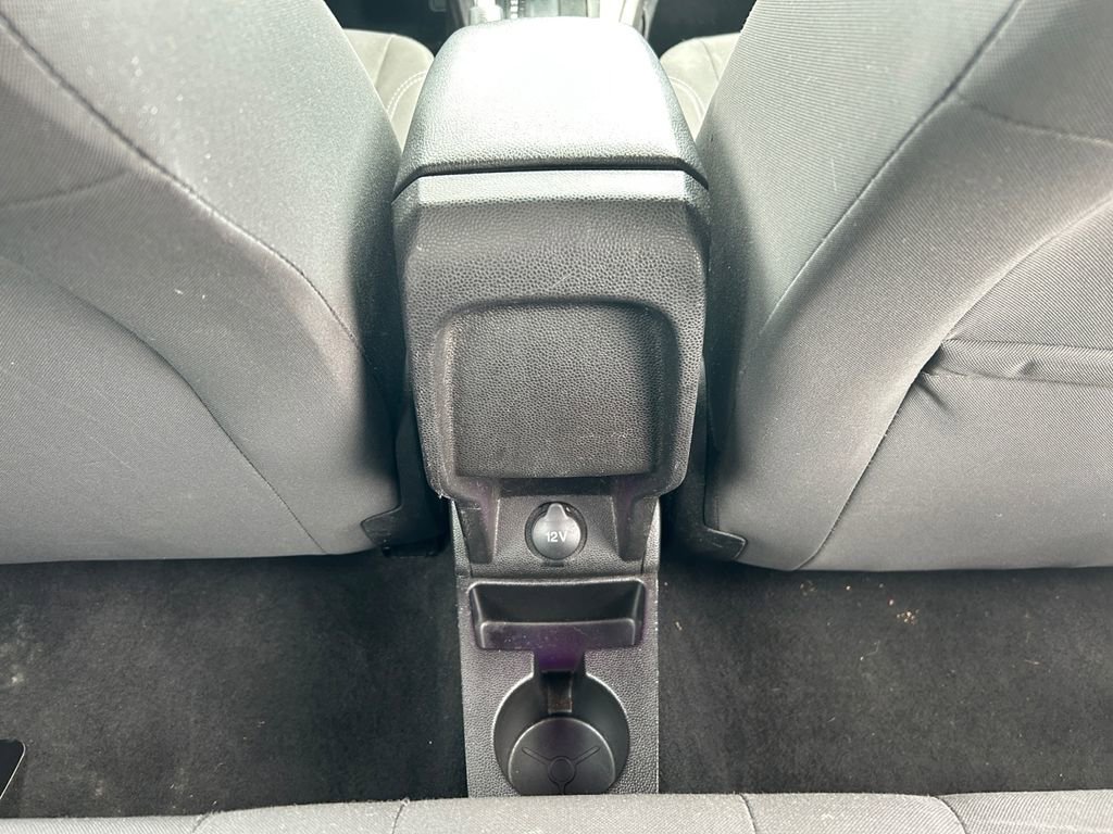 Used 2014 Ford Fiesta SE FWD image 21