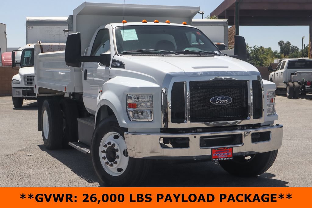 Used 2022 Ford F650 2WD Regular Cab Super Duty image 2