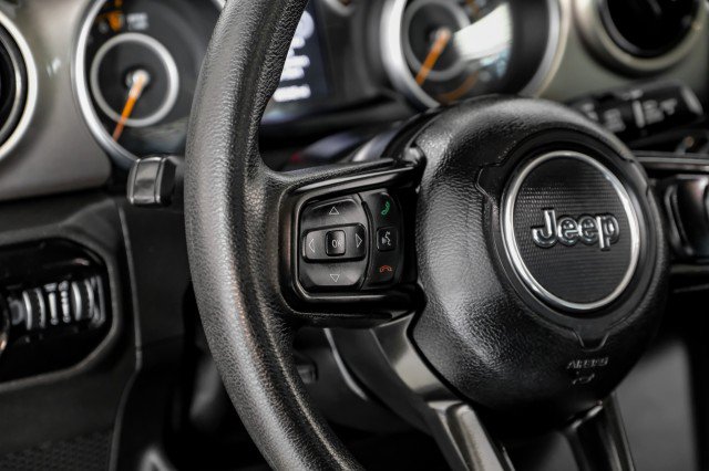 Used 2020 Jeep Wrangler Sport AWD/4WD image 14