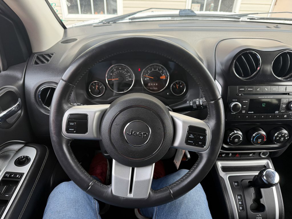 Used 2017 Jeep Compass High Altitude image 17