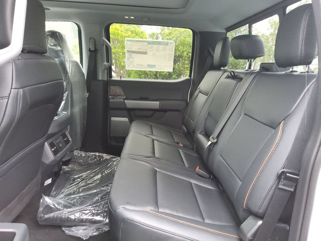 New 2026 Ford F450 Lariat w/ Lariat Ultimate Package AWD/4WD image 15
