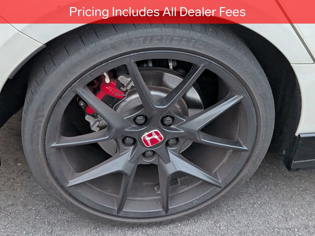 Used 2025 Honda Civic Type R image 8
