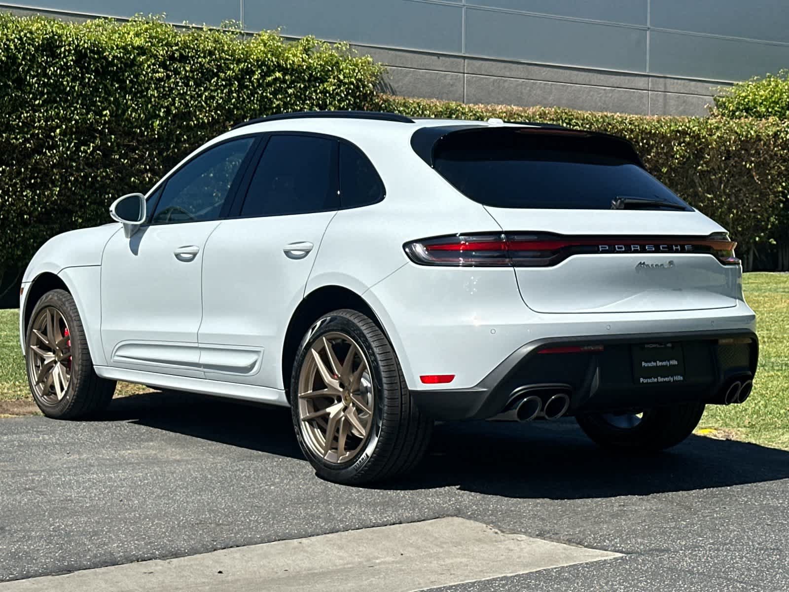 New 2026 Porsche Macan S AWD/4WD image 3
