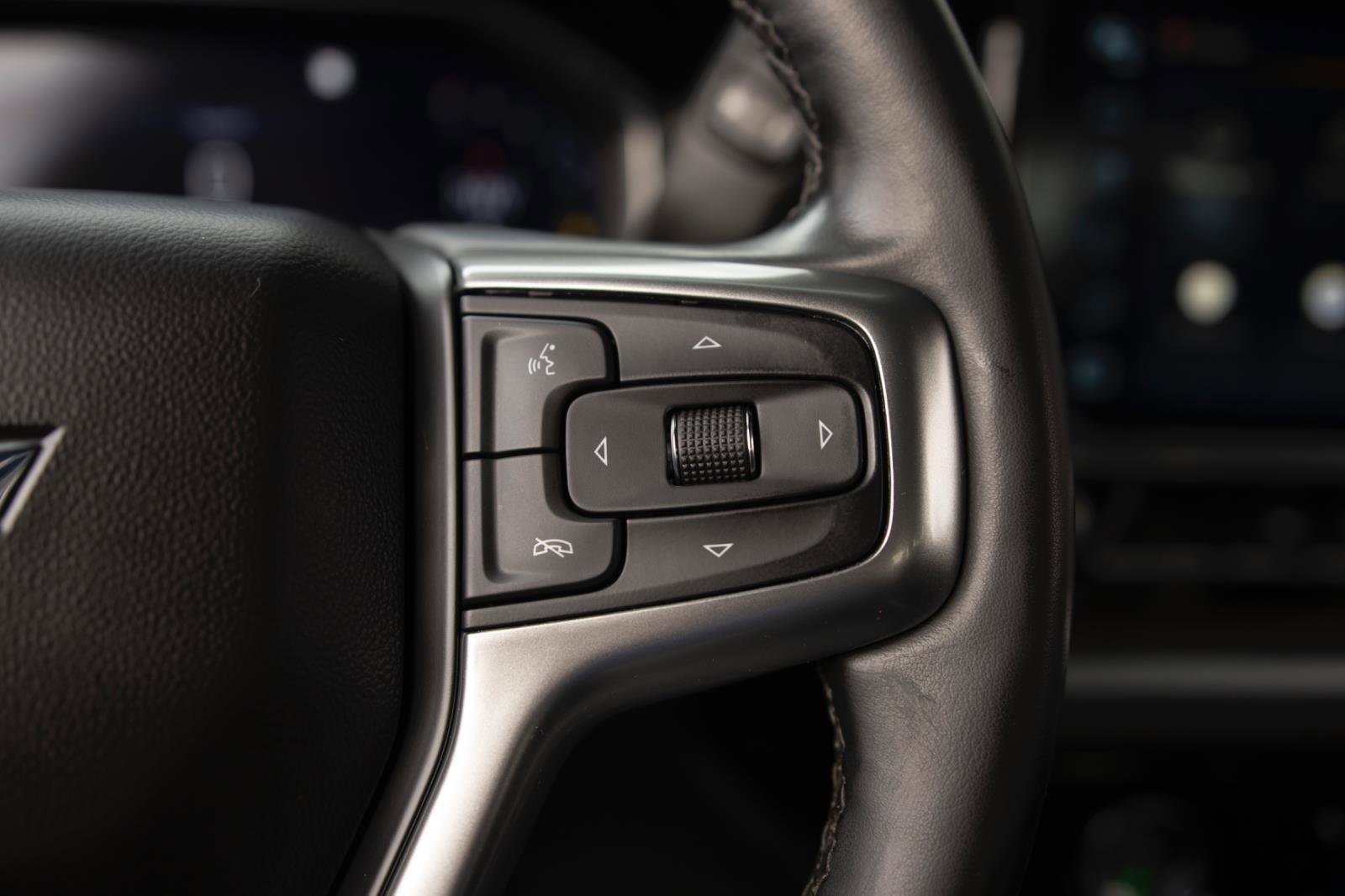 Used 2023 Chevrolet Silverado 1500 LT image 7