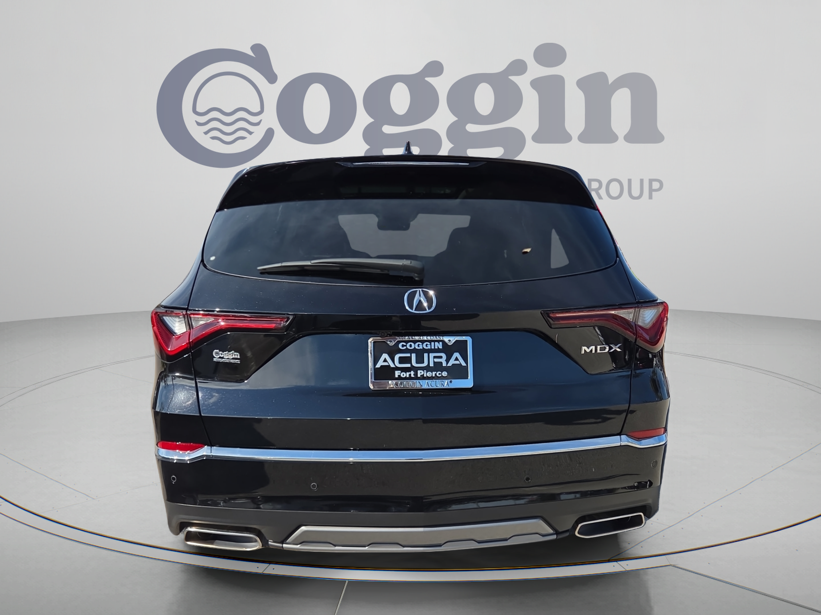 Certified 2026 Acura MDX w/ Technology Package FWD image 4