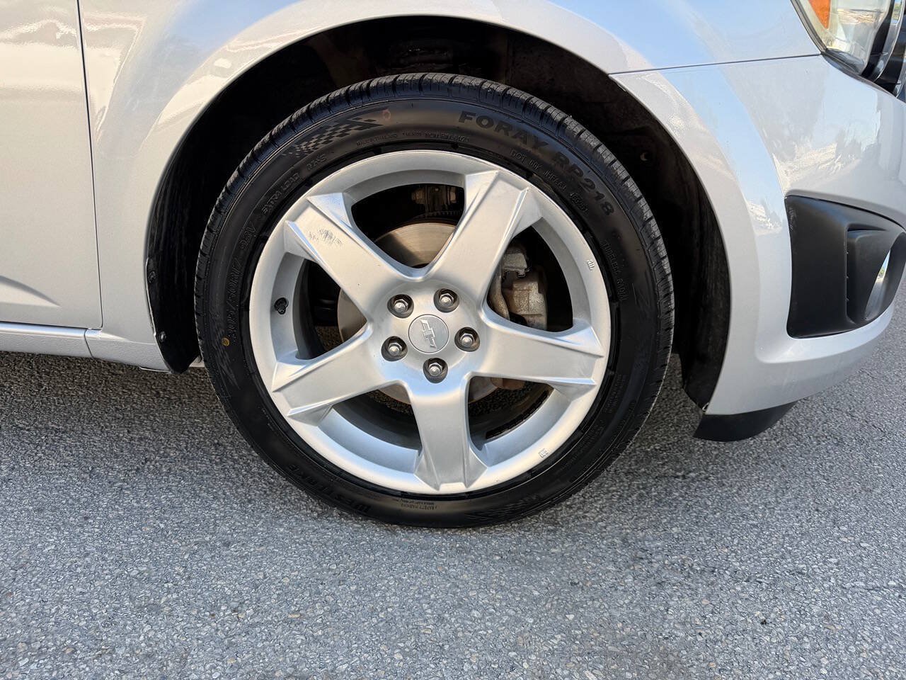 Used 2014 Chevrolet Sonic LTZ FWD image 32