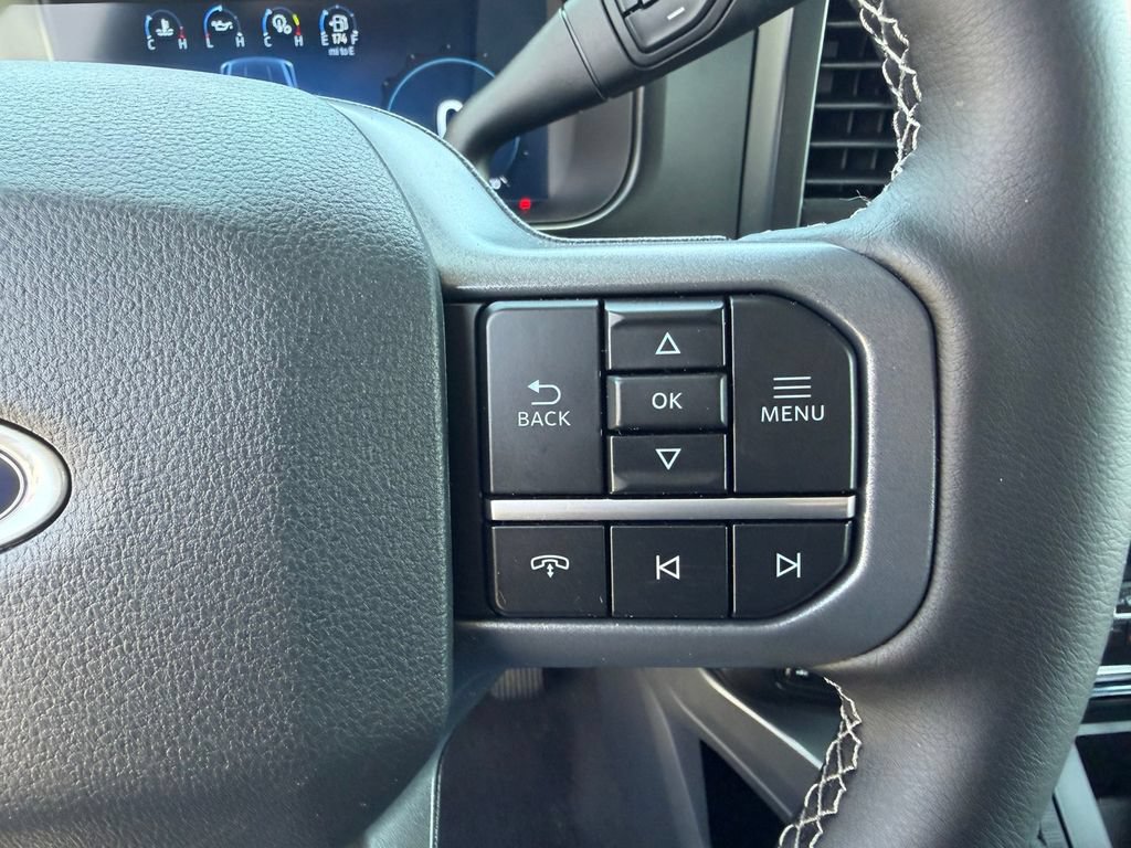 New 2026 Ford F350 Lariat w/ FX4 Off-Road Package AWD/4WD image 31