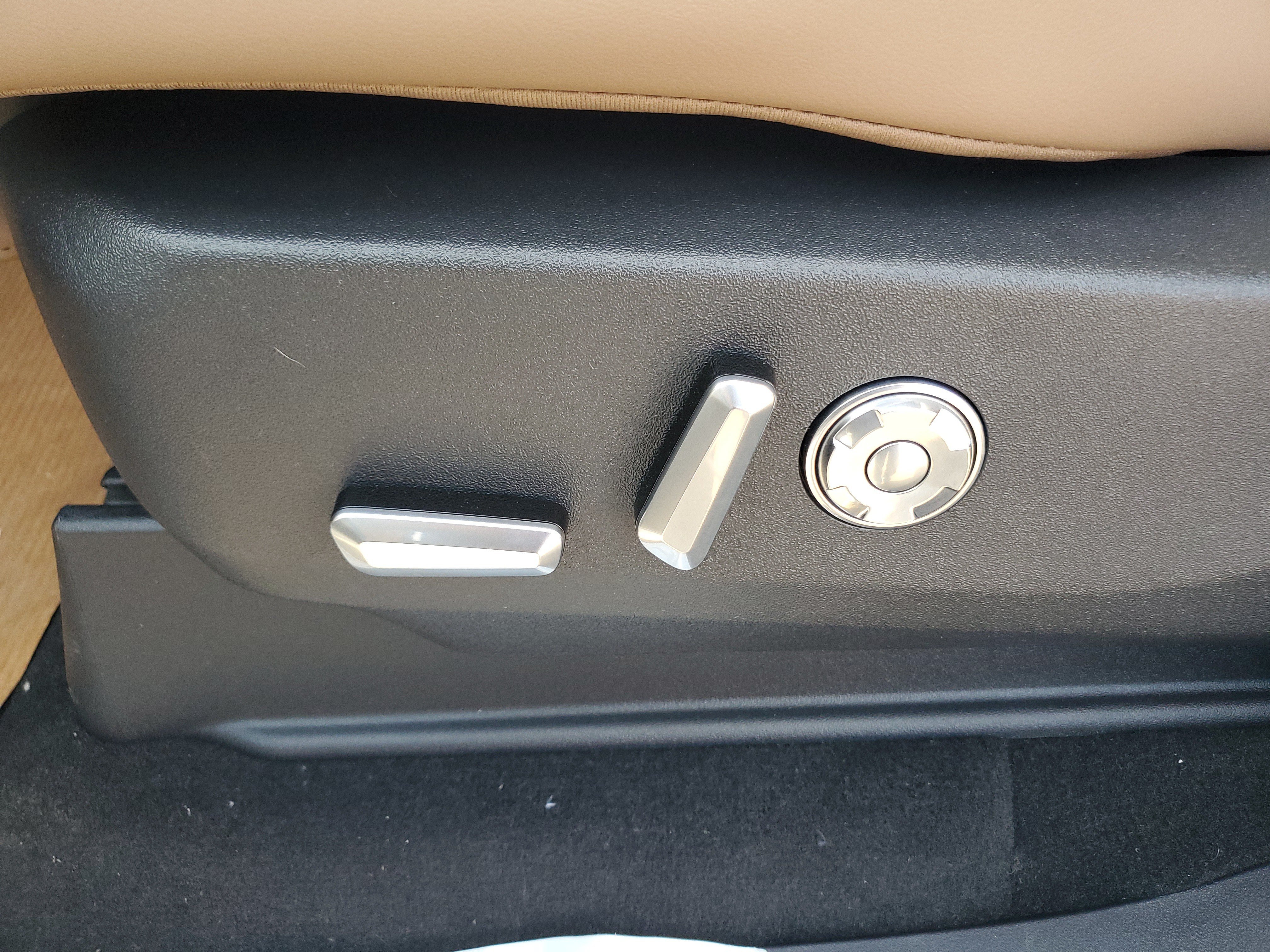 New 2026 Lincoln Navigator Black Label AWD/4WD image 13
