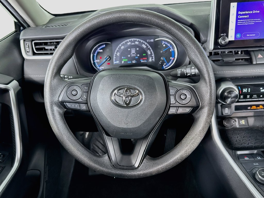 Used 2023 Toyota RAV4 XLE AWD/4WD image 18