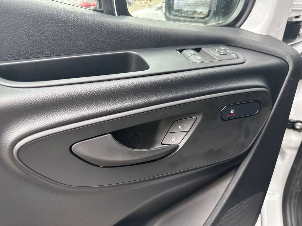 New 2025 Mercedes-Benz Sprinter 2500 image 11