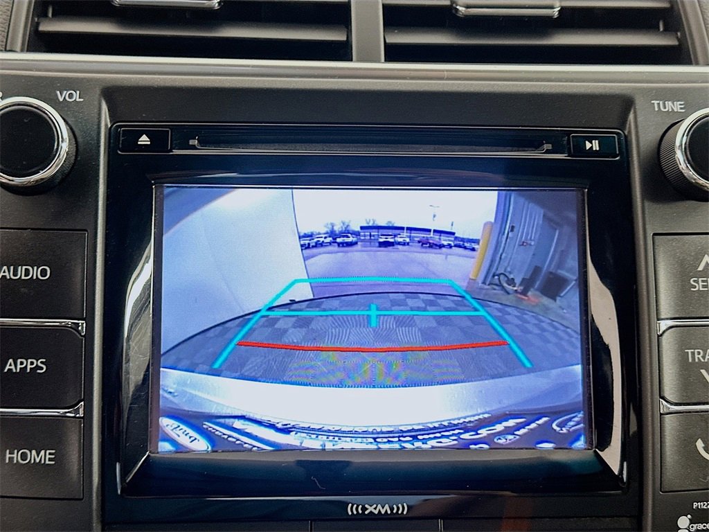 Used 2017 Toyota Camry XLE image 13