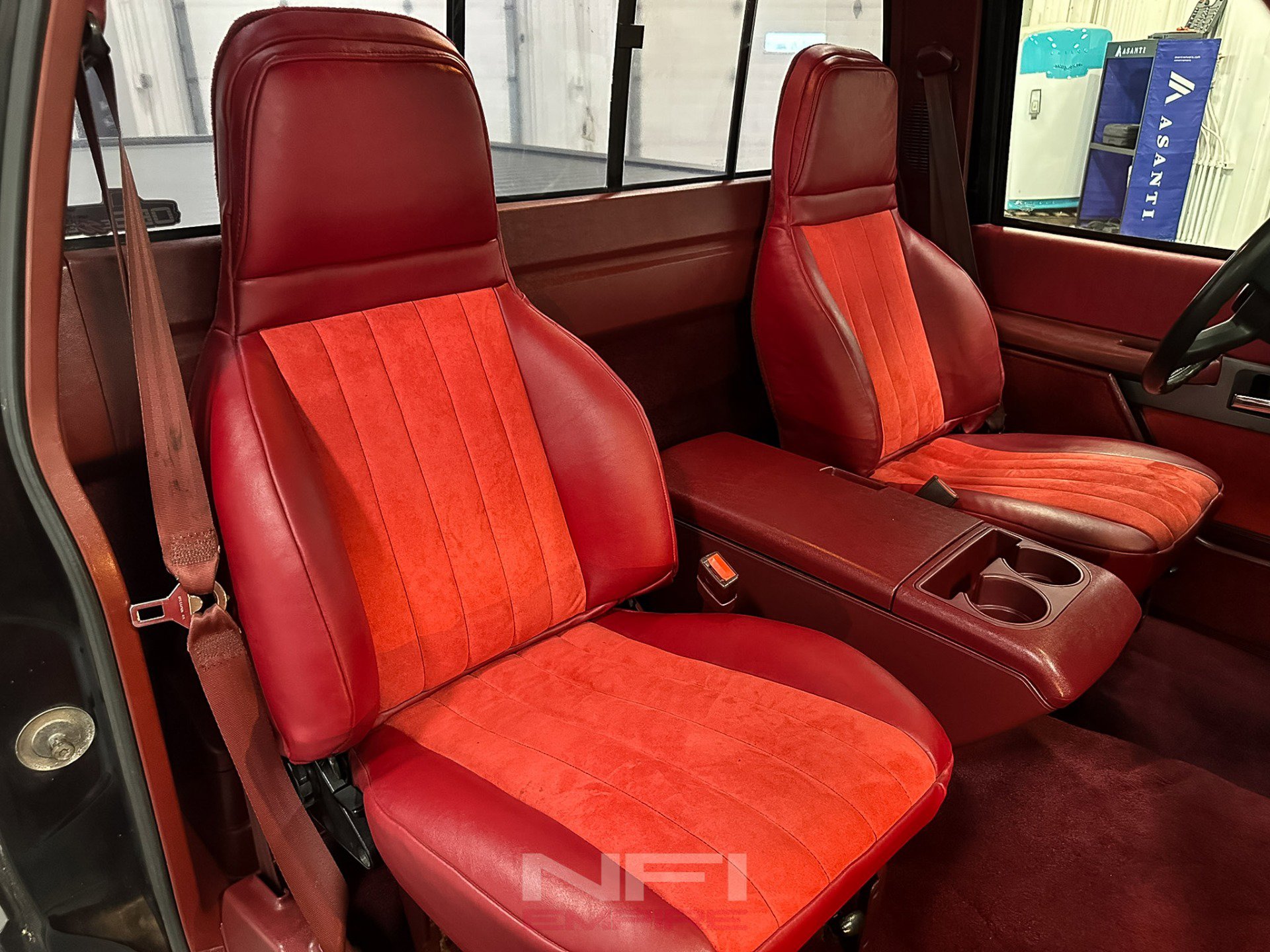 Used 1990 Chevrolet Silverado 1500 454 SS image 33