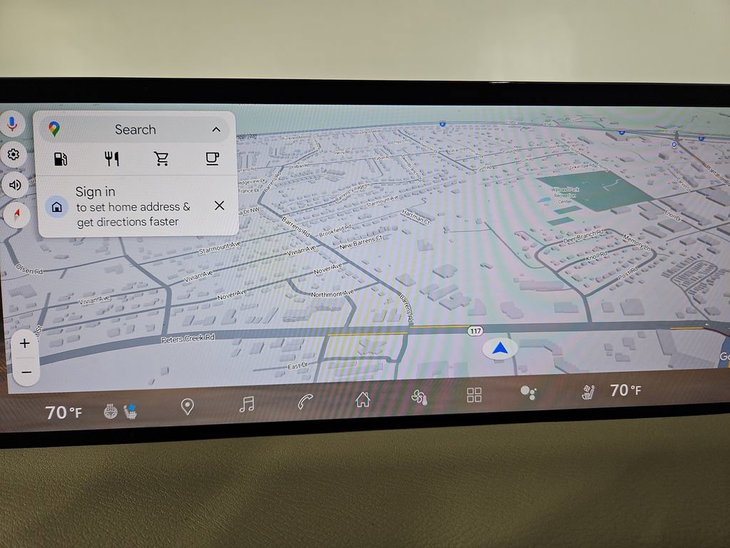 Certified 2025 Nissan Armada Platinum Reserve image 21