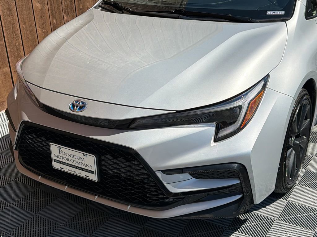 Used 2024 Toyota Corolla SE image 19