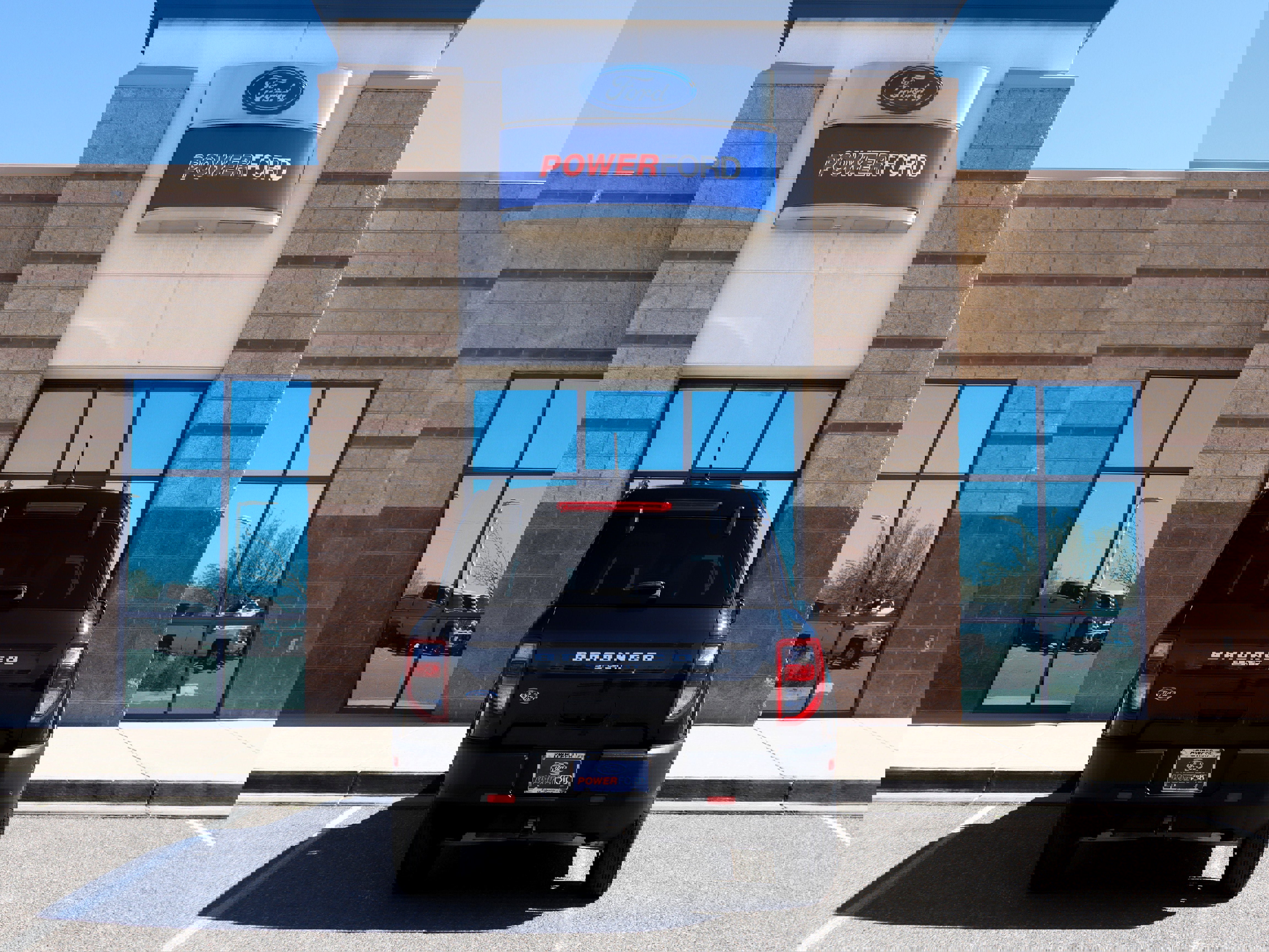 Used 2021 Ford Bronco Sport Outer Banks image 7