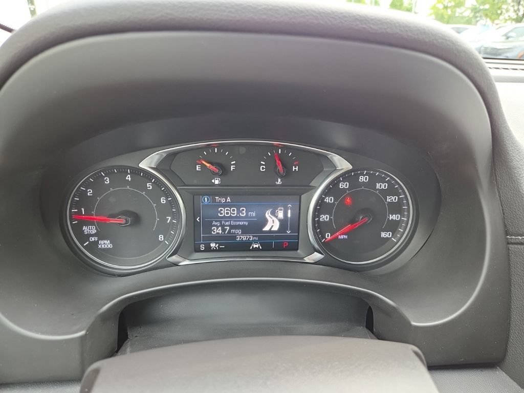 Used 2024 GMC Terrain SLE w/ Driver Convenience Package FWD image 33