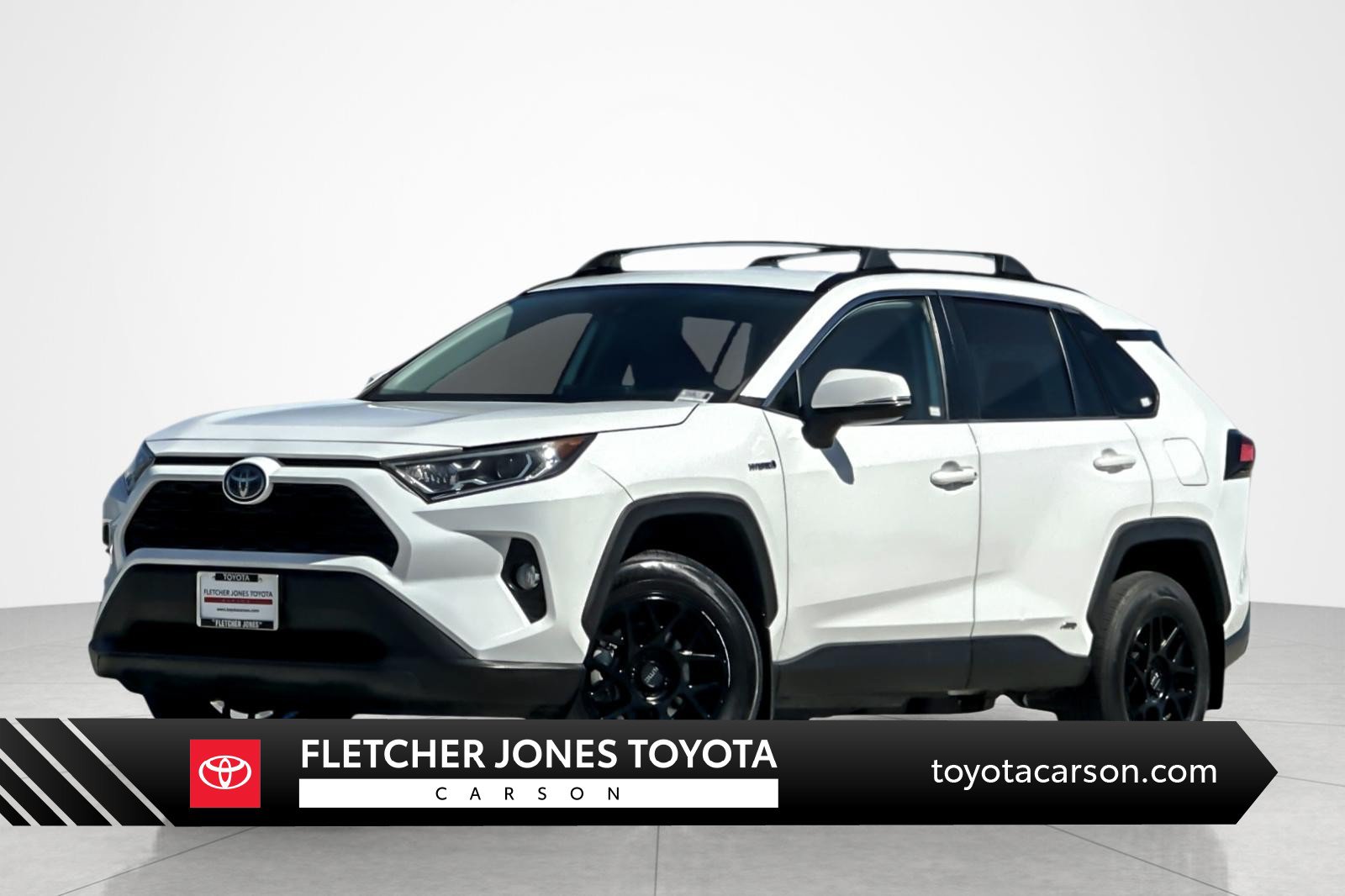 Used 2021 Toyota RAV4 XLE w/ XLE Grade Weather Package AWD/4WD image 1