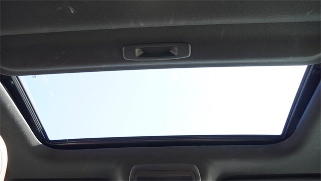 Used 2024 MAZDA MAZDA3 s image 19