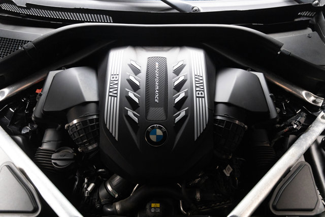 Used 2021 BMW X5 M50i AWD/4WD image 41