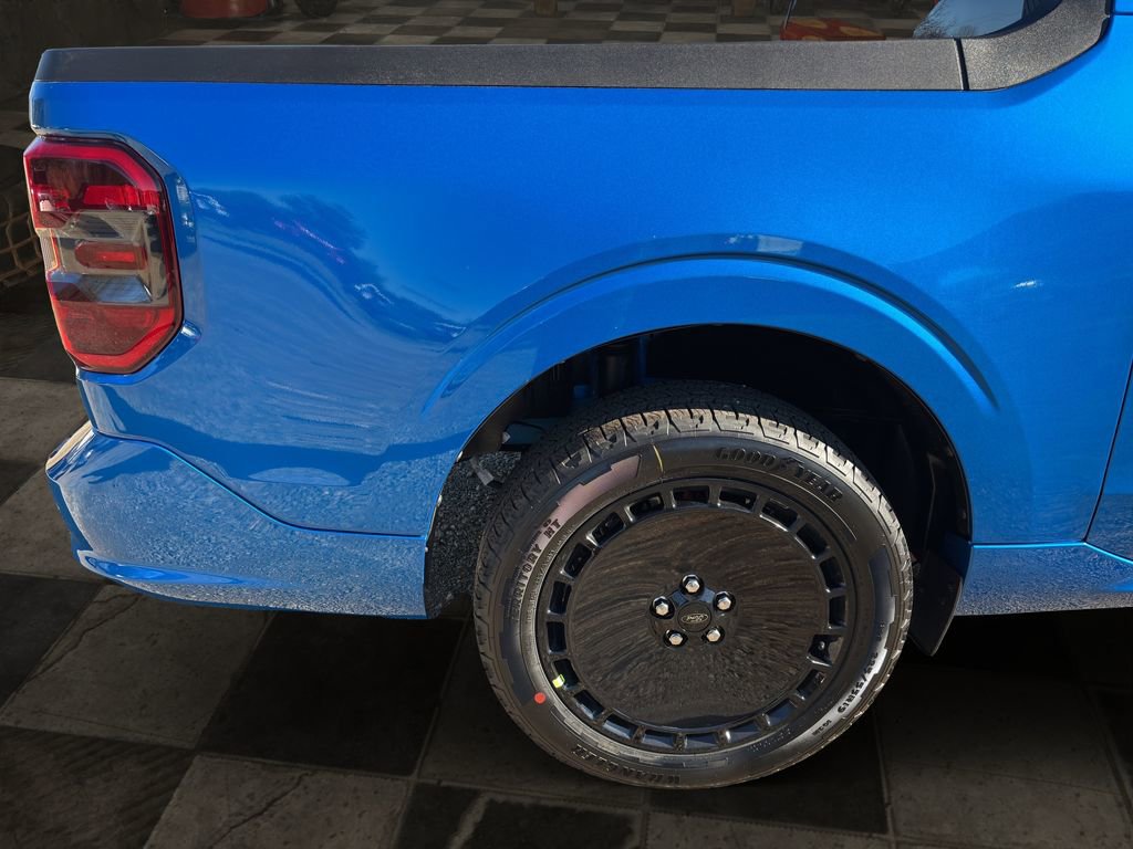 New 2026 Ford Maverick Lobo image 8