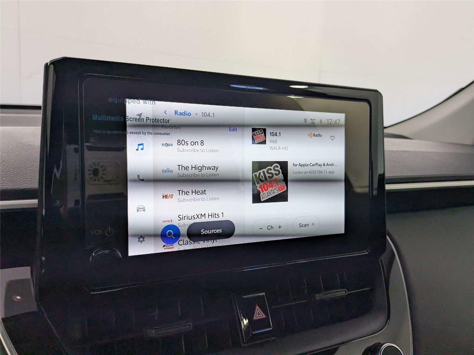 Certified 2025 Toyota Corolla Cross LE image 16