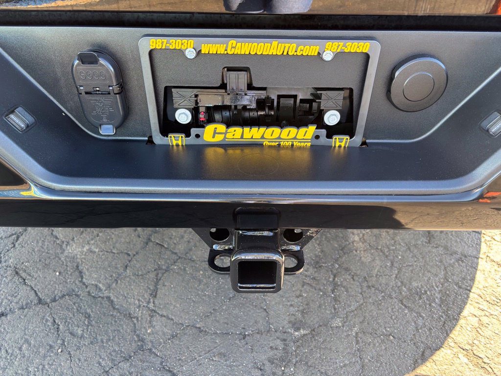 Used 2025 Chevrolet Silverado 1500 LT Trail Boss AWD/4WD image 4