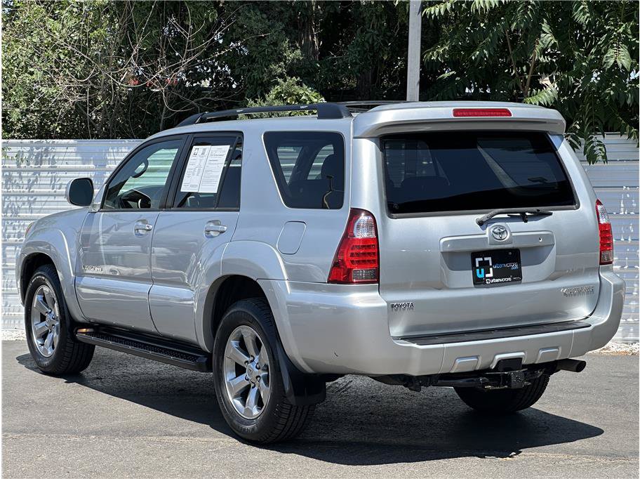 Used 2006 Toyota 4Runner Limited AWD/4WD image 3
