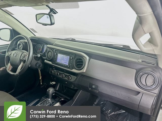 Used 2017 Toyota Tacoma SR5 w/ Tow Package AWD/4WD image 27