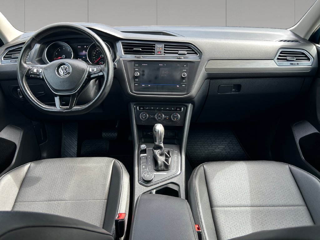 Used 2018 Volkswagen Tiguan SE AWD/4WD image 13