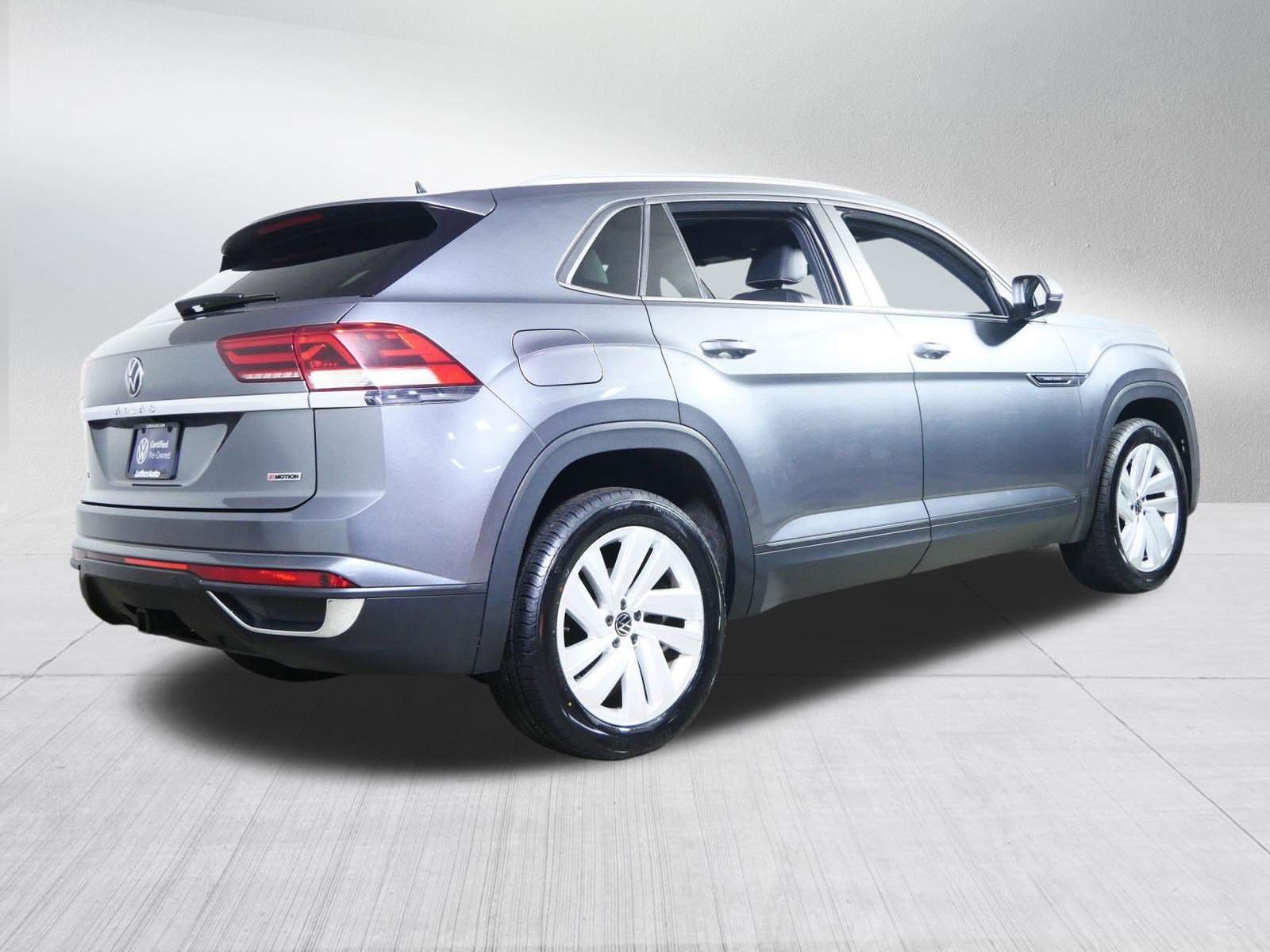 Certified 2020 Volkswagen Atlas Cross Sport SE image 7