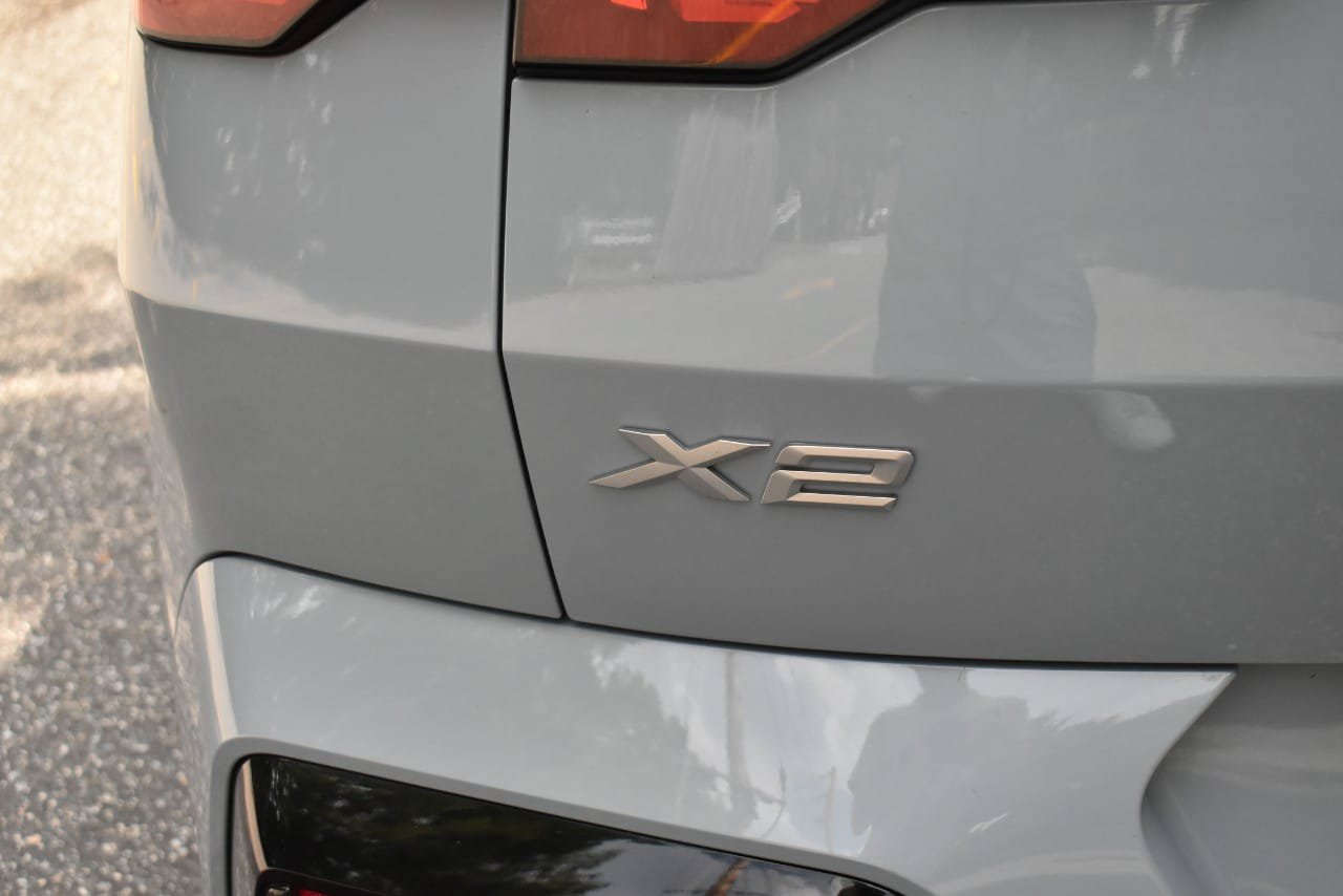 Used 2026 BMW X2 xDrive28i AWD/4WD image 32