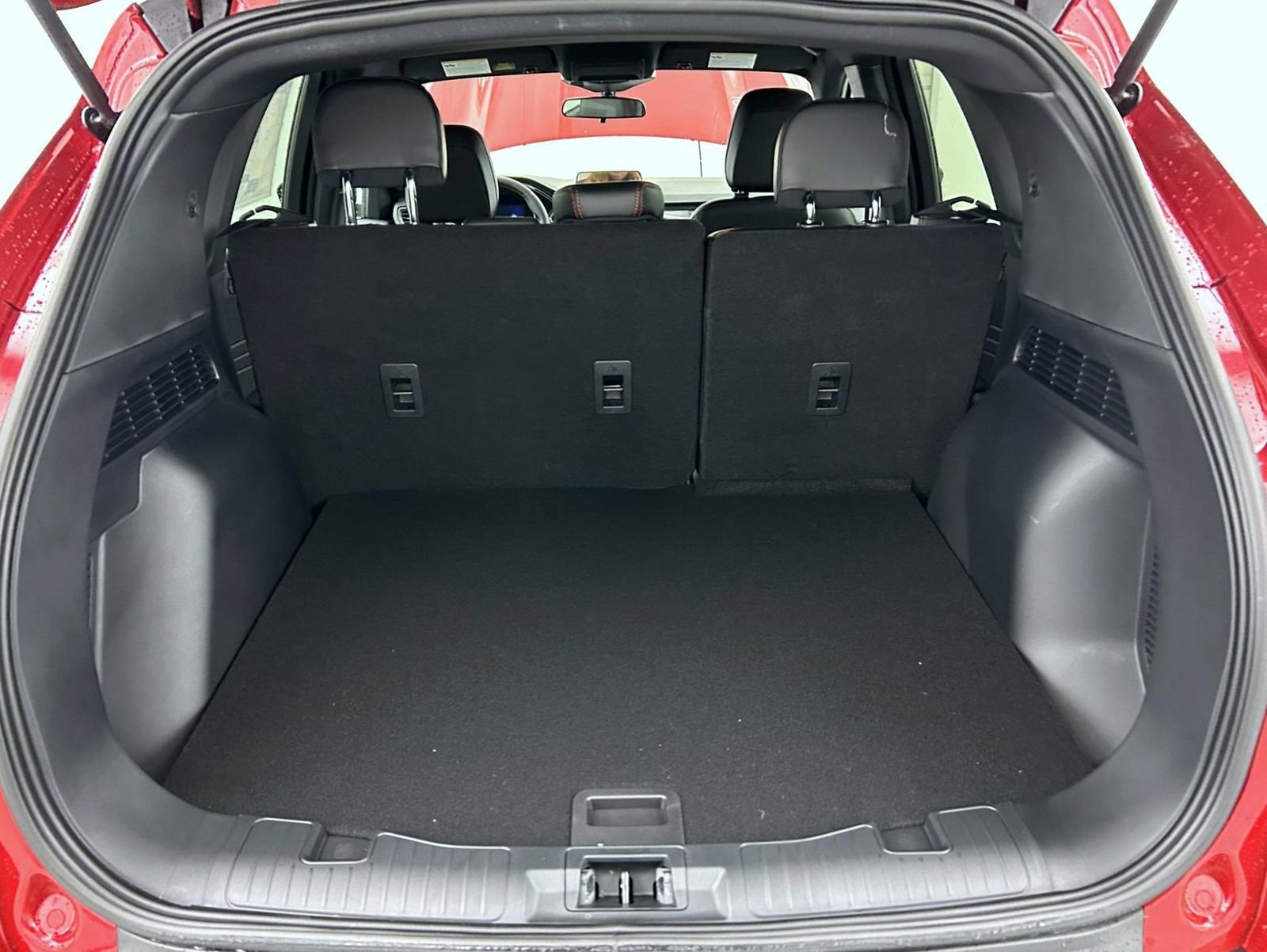New 2026 Ford Escape ST-Line w/ Cold Weather Package image 21
