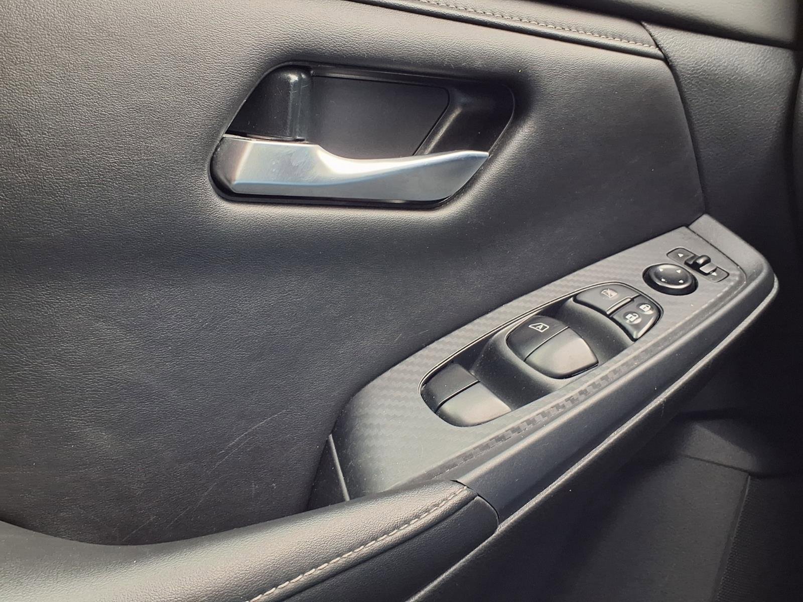 Used 2023 Nissan Sentra SV image 14