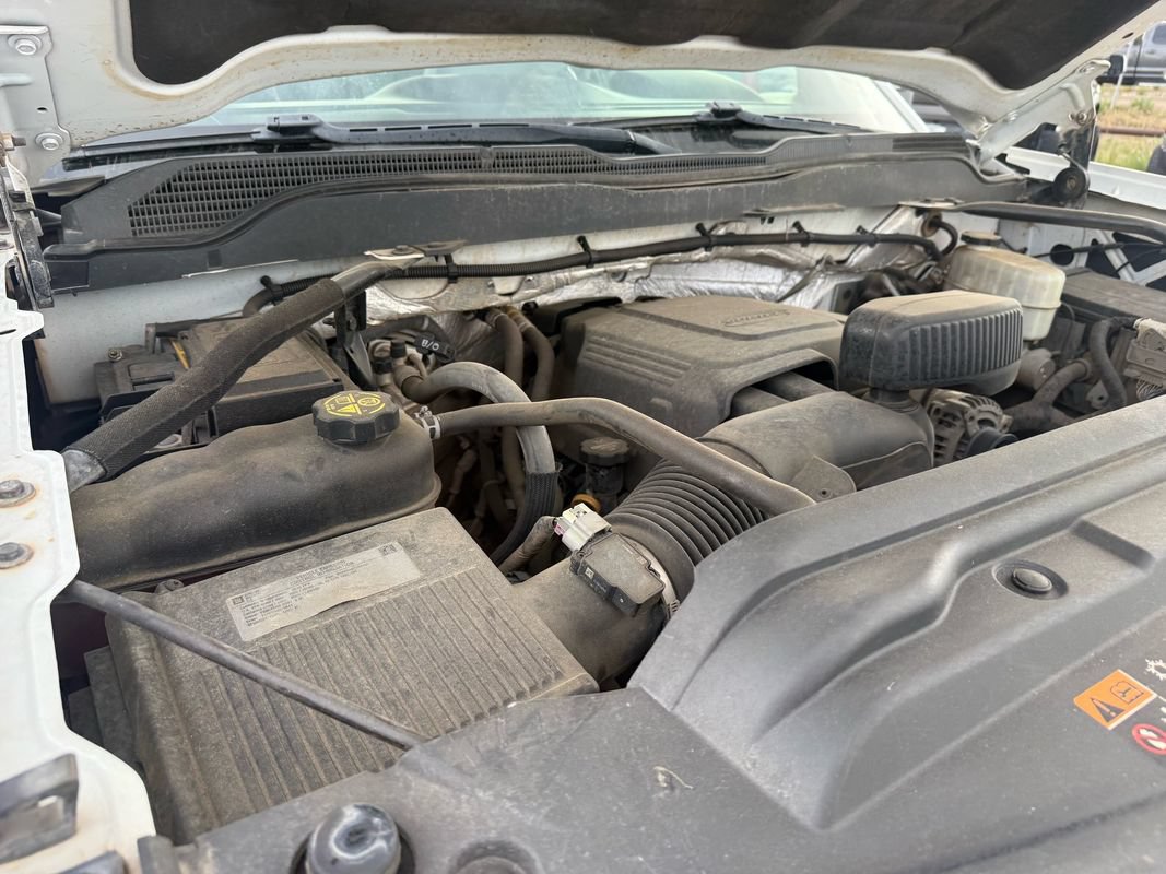 Used 2015 Chevrolet Silverado 2500 W/T AWD/4WD image 32