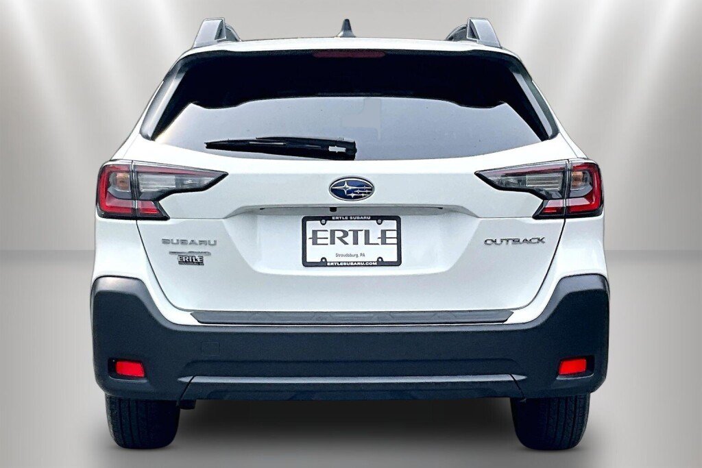 Used 2024 Subaru Outback Premium w/ Popular Package #1 AWD/4WD image 6