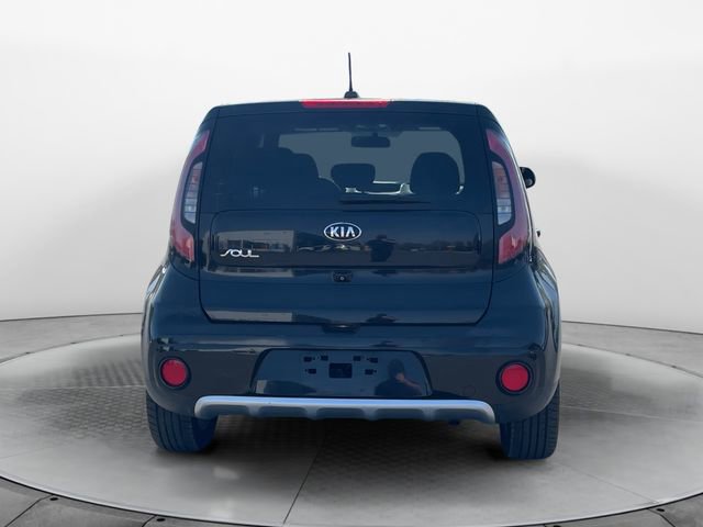 Used 2017 Kia Soul + image 4