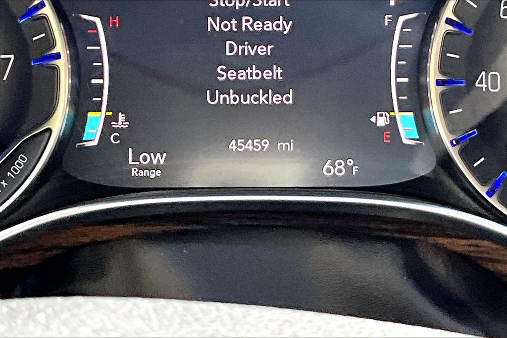 Used 2021 Chrysler Pacifica Limited w/ Premium & Safety Sphere Group AWD/4WD image 13