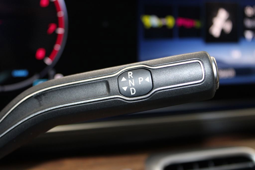 Used 2025 Mercedes-Benz GLS 450 4MATIC image 36