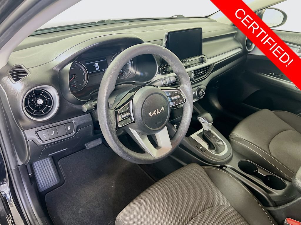 Certified 2023 Kia Forte LXS w/ LXS Technology Package FWD image 10