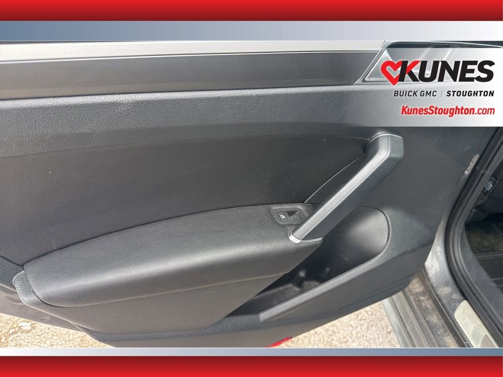 Used 2018 Volkswagen Passat 2.0T S image 29