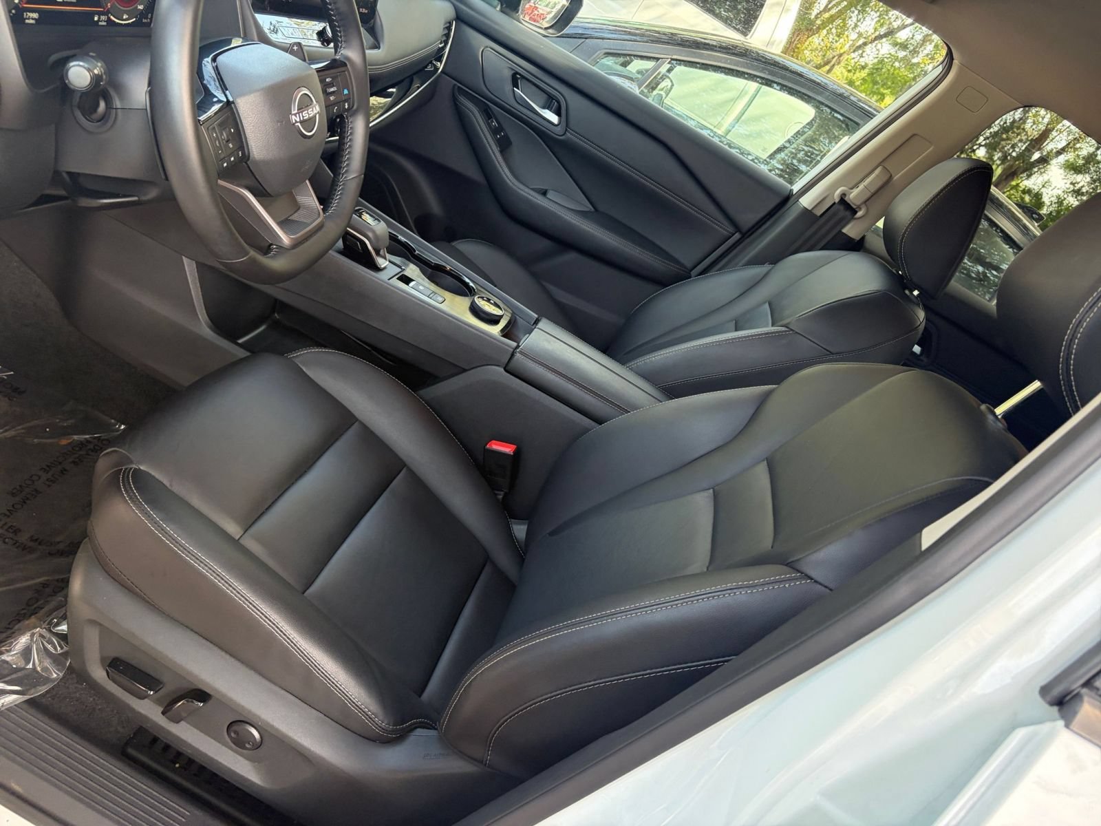 Used 2026 Nissan Rogue SL AWD/4WD image 37