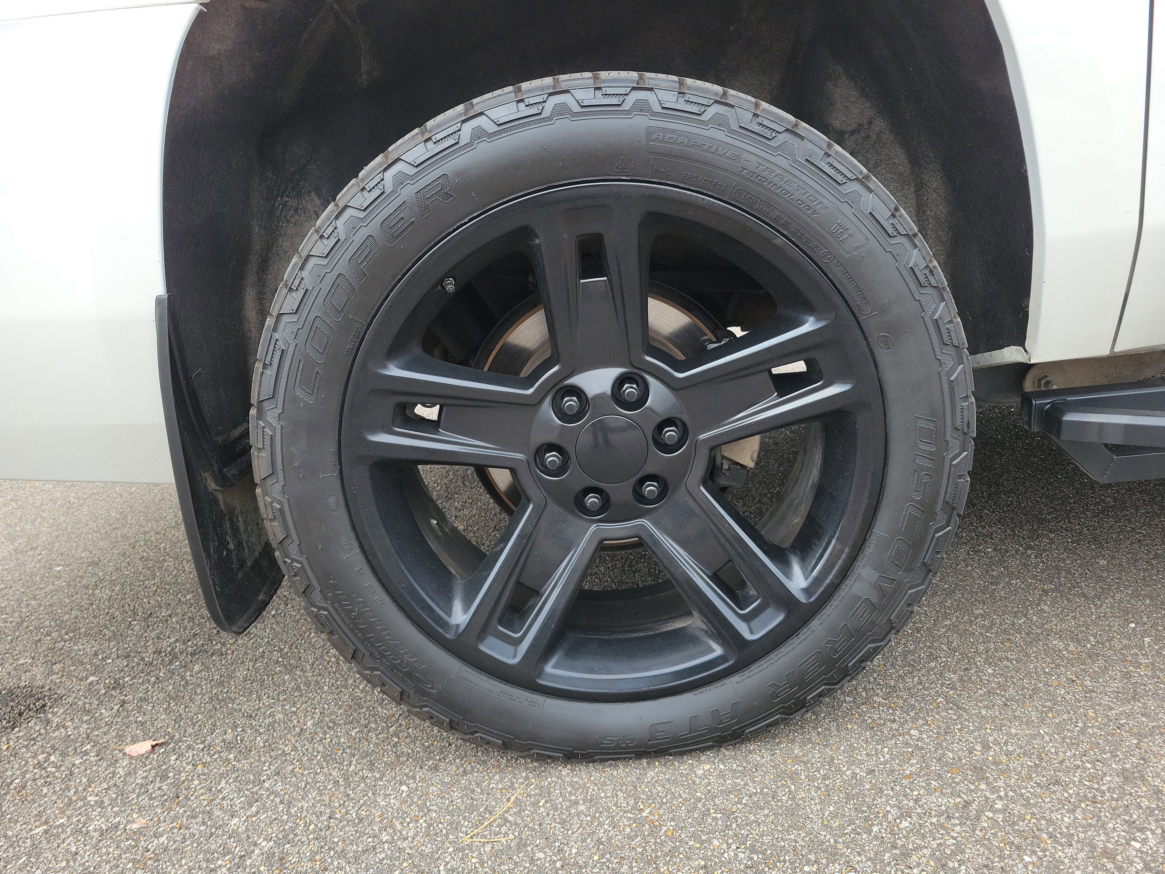 Used 2020 Chevrolet Suburban Premier image 31