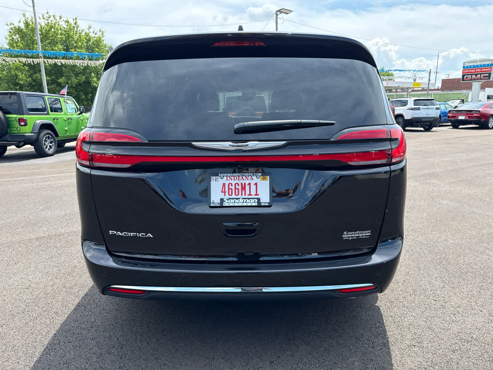 Used 2026 Chrysler Pacifica Select FWD image 7