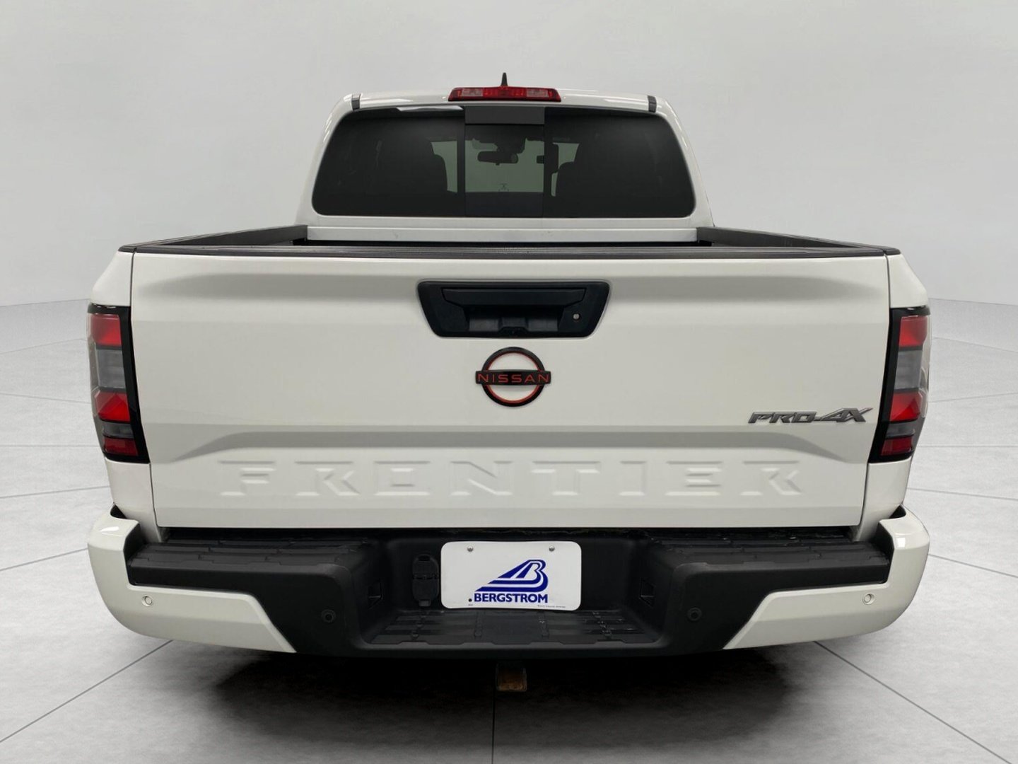 Certified 2023 Nissan Frontier PRO-4X w/ Pro Convenience Package AWD/4WD image 5