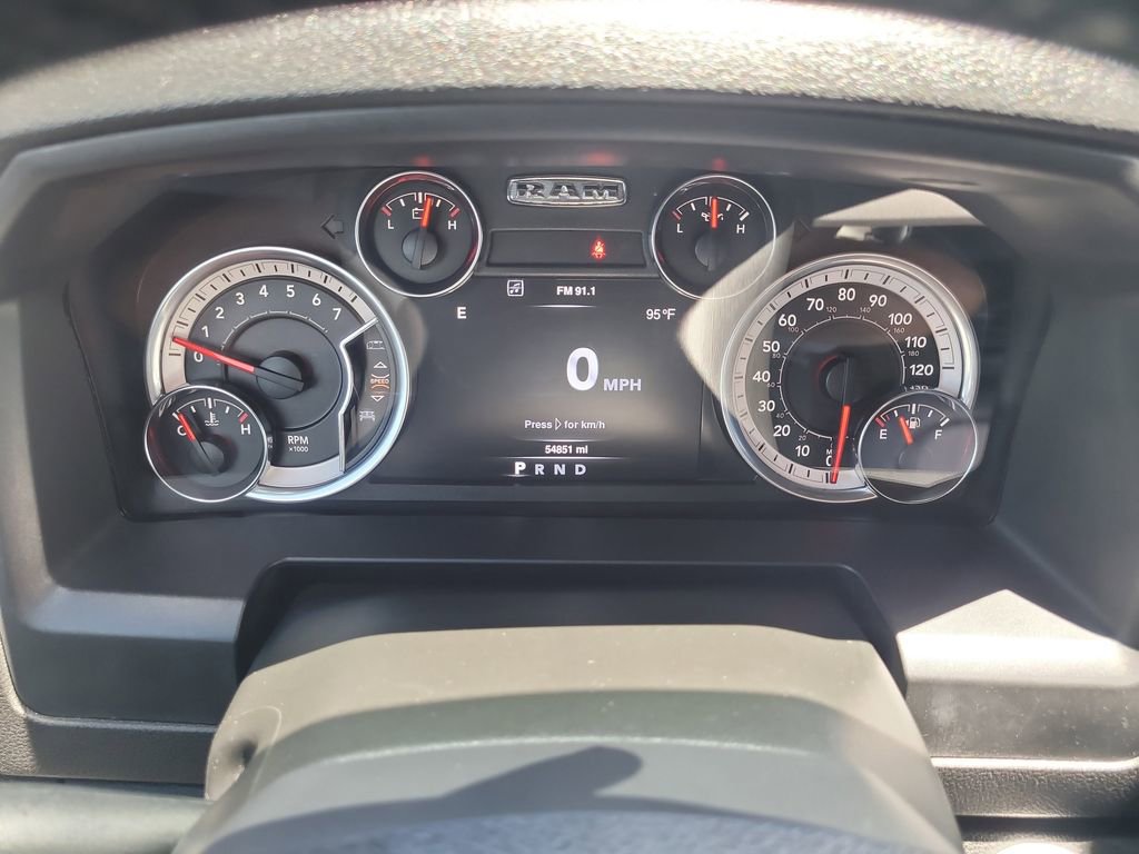 Used 2021 RAM 1500 Classic Warlock w/ Luxury Group AWD/4WD image 28