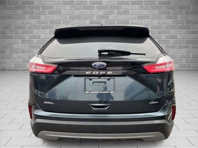 Certified 2022 Ford Edge SEL w/ Convenience Package image 4